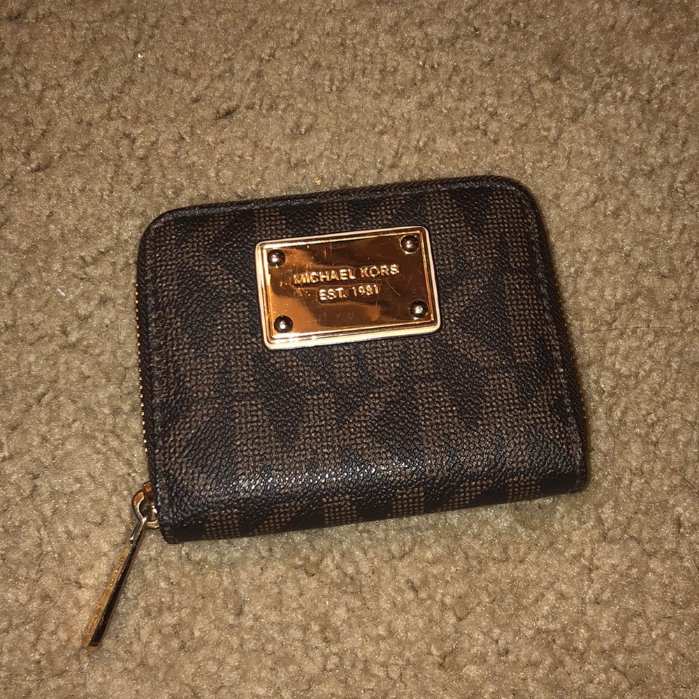 michael kors wallet